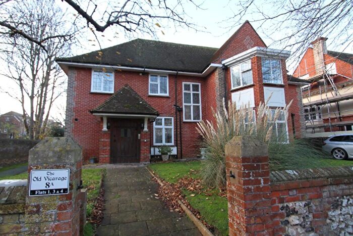 2 Bedroom Apartment For Sale In Grassington Road, Eastbourne, BN20