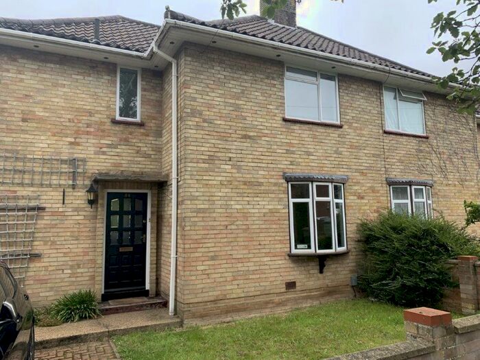 4 Bedroom Semi-Detached House To Rent In Peckover Road, Norwich, NR4