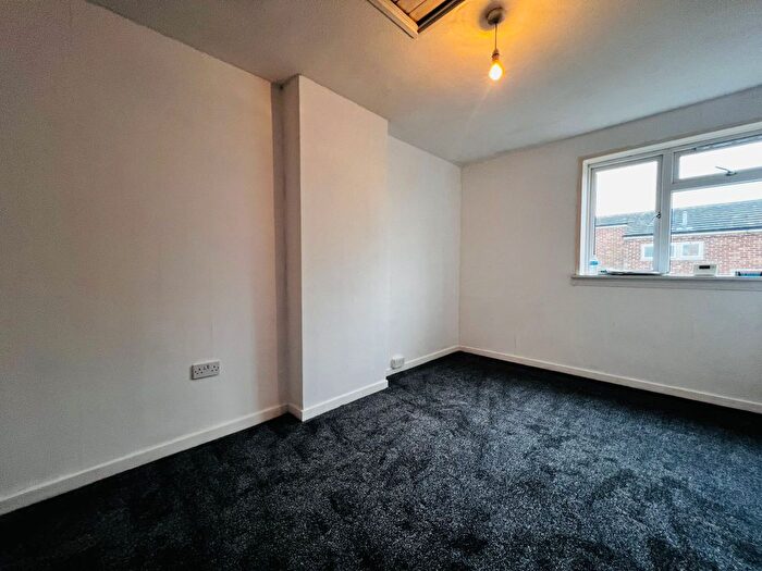 3 Bedroom End Of Terrace House To Rent In Ballard Close, Basingstoke, RG22