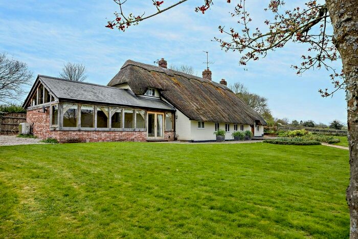 5 Bedroom Detached House To Rent In Hunts Green, Newbury, Berkshire, RG20