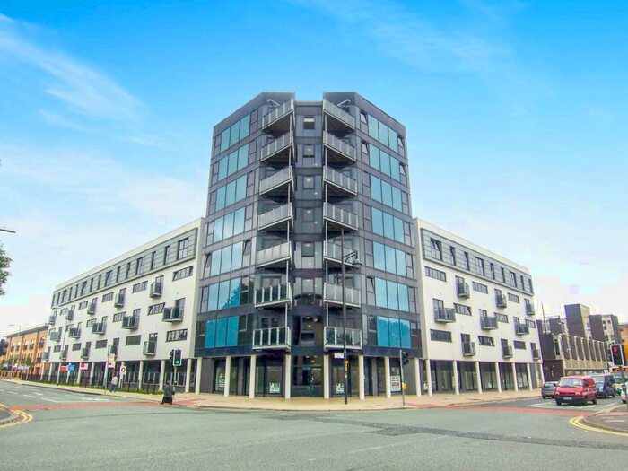 2 Bedroom Flat To Rent In Bishops Corner, Stretford Rd, Hulme, Manchester, M15