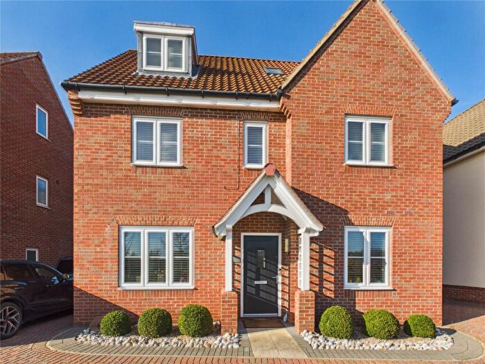 5 Bedroom Detached House For Sale In Elm Close, Martlesham, Woodbridge, Suffolk, IP12