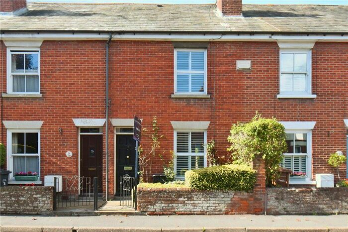 3 Bedroom Terraced House For Sale In Greatbridge Road, Romsey, Hampshire, SO51