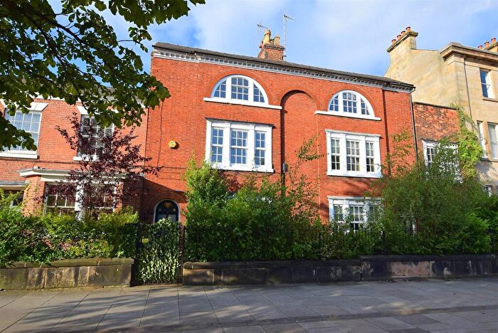 3 Bedroom Town House For Sale In Friar Gate, Derby City Centre, DE1