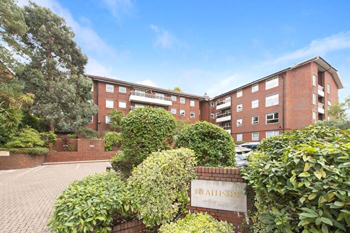 2 Bedroom Flat For Sale In Finchley Road, London, NW11