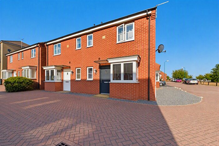 1 Bedroom Cluster House For Sale In Neptune Close, Peterborough, PE2