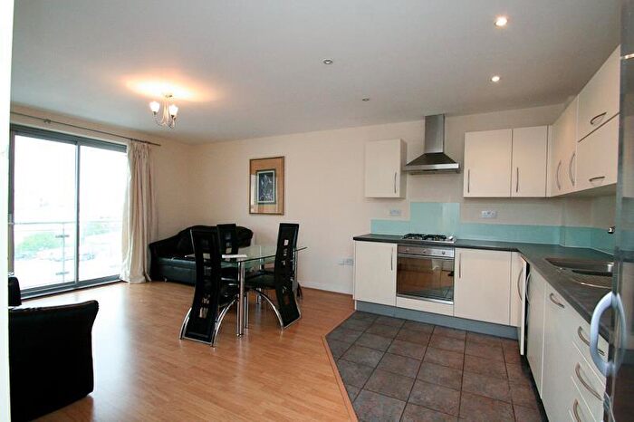 2 Bedroom Apartment To Rent In Violet Road, London, E3