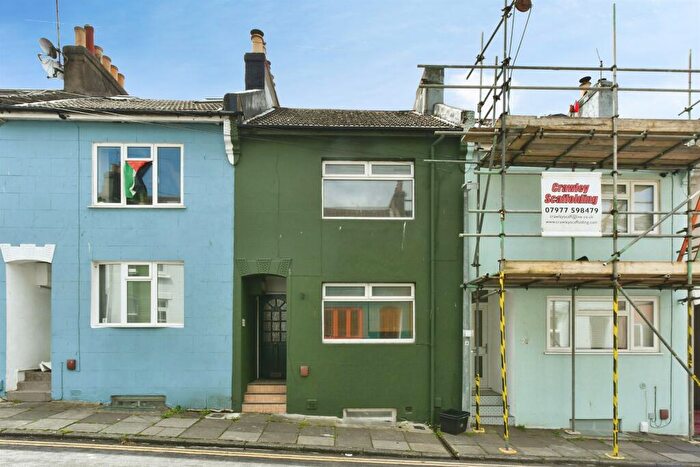 4 Bedroom Terraced House For Sale In Rochester Street, Brighton, BN2