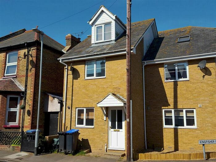 3 Bedroom Semi-Detached House To Rent In High Street, Garlinge, Margate, CT9