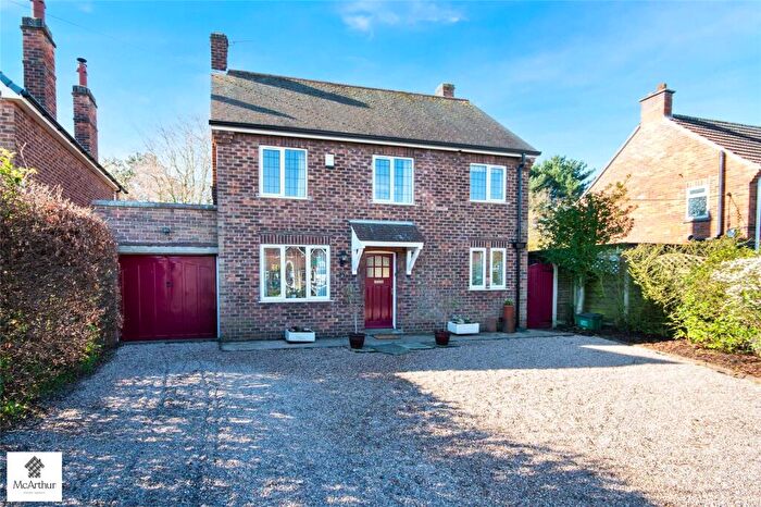 3 Bedroom Detached House For Sale In Ingham Road, Bawtry, Doncaster, South Yorkshire, DN10