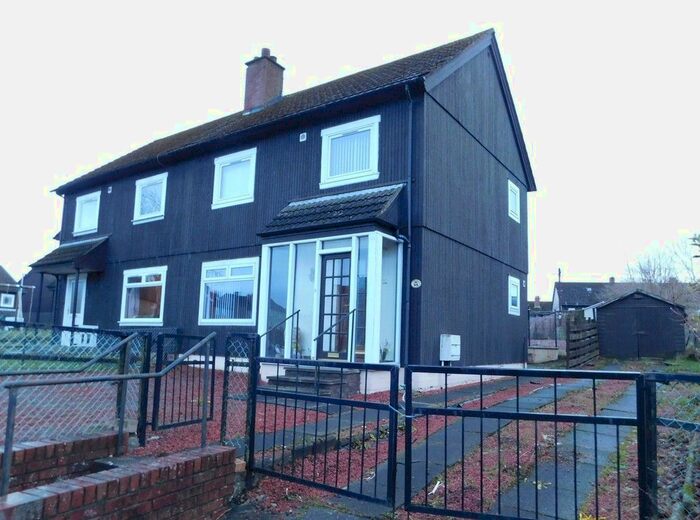 3 Bedroom Semi-Detached House To Rent In Traprain Crescent, Bathgate EH48