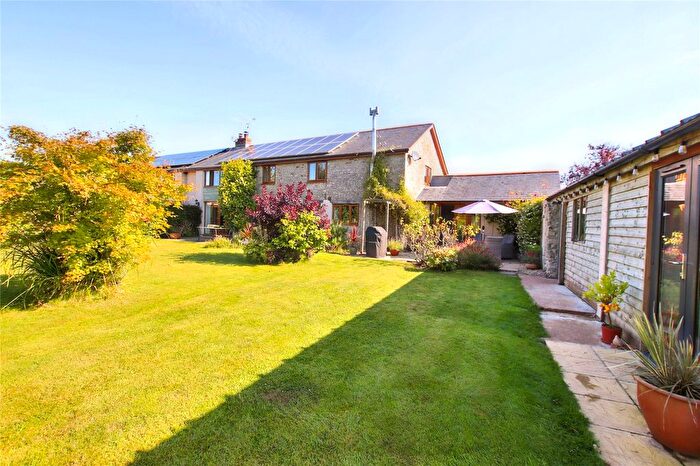 4 Bedroom Semi-Detached House For Sale In Kerswell, Cullompton, Devon, EX15