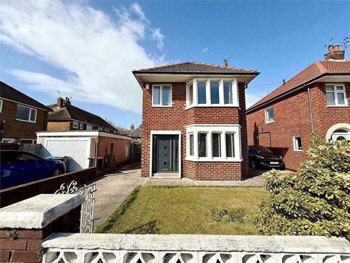 3 Bedroom Detached House For Sale In Springfield Drive, Thornton-Cleveleys, Lancashire, FY5