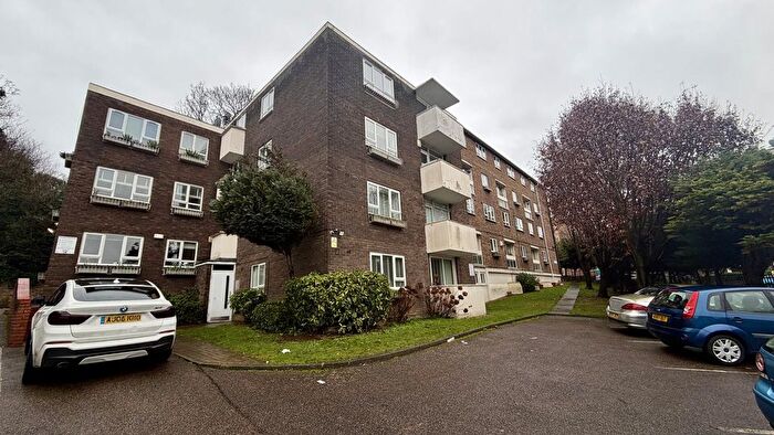 1 Bedroom Flat To Rent In Blackheath Hill, Greenwich, London, SE10