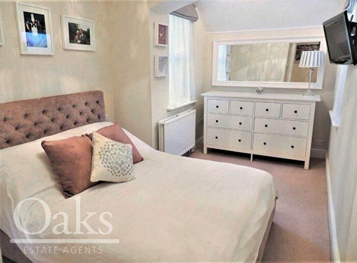 2 Bedroom Maisonette To Rent In St Peters Road, Croydon, CR0