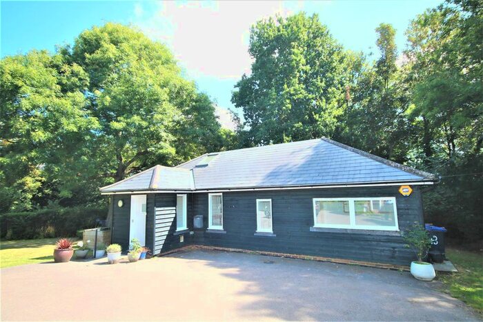 2 Bedroom Detached Bungalow To Rent In The Knoll, Mill Lane, Harbledown, CT2