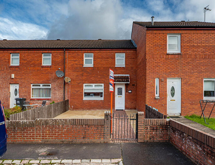 2 Bedroom Terraced House For Sale In Chalmers Street, Glasgow, G40