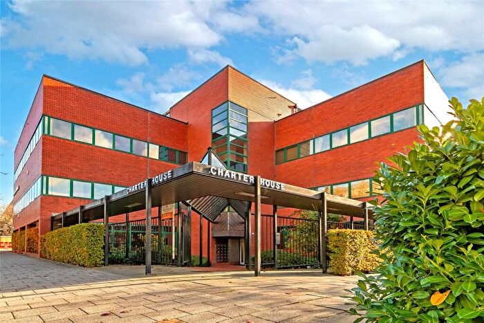 2 Bedroom Apartment To Rent In Avebury Boulevard, Central Milton Keynes, Milton Keynes, Bucks, MK9