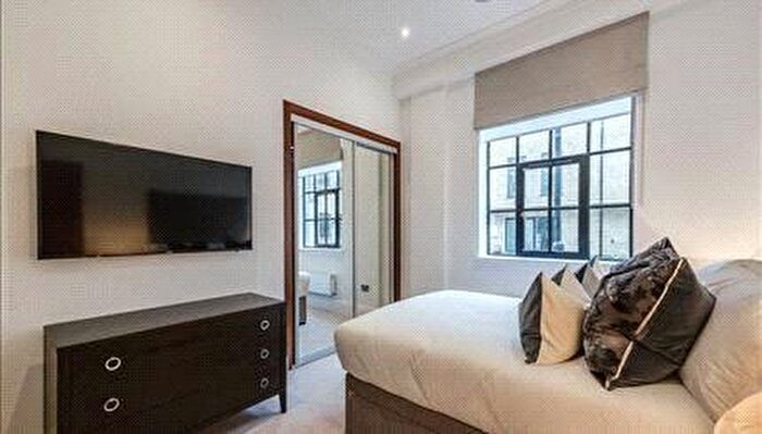 1 Bedroom Flat To Rent In Palace Wharf, Rainville Road, W6