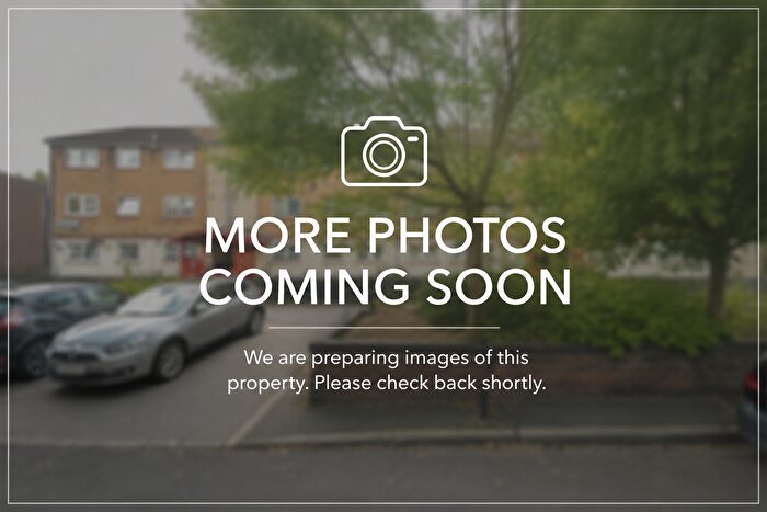 2 Bedroom Flat To Rent In Church Street, London, E16