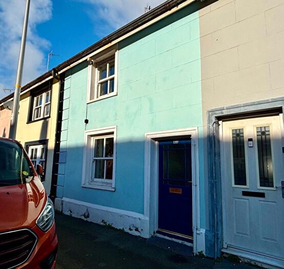 2 Bedroom Terraced House For Sale In Robert Street, Milford Haven, Pembrokeshire, SA73