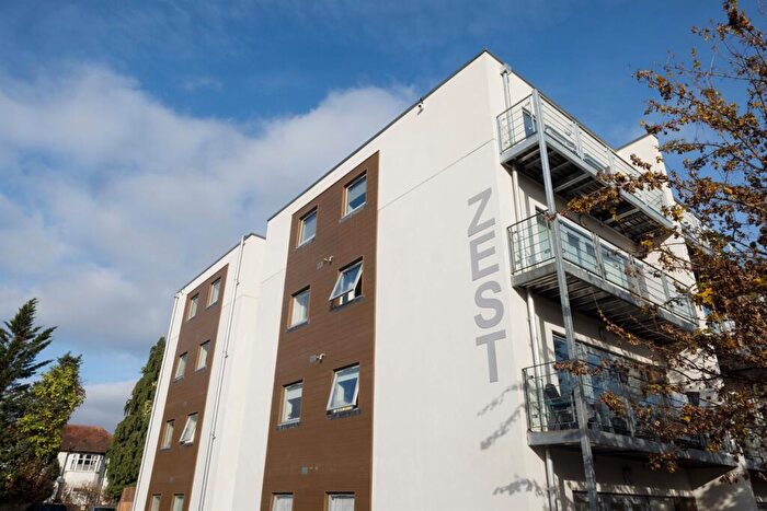 2 Bedroom Flat To Rent In Zest House, N9