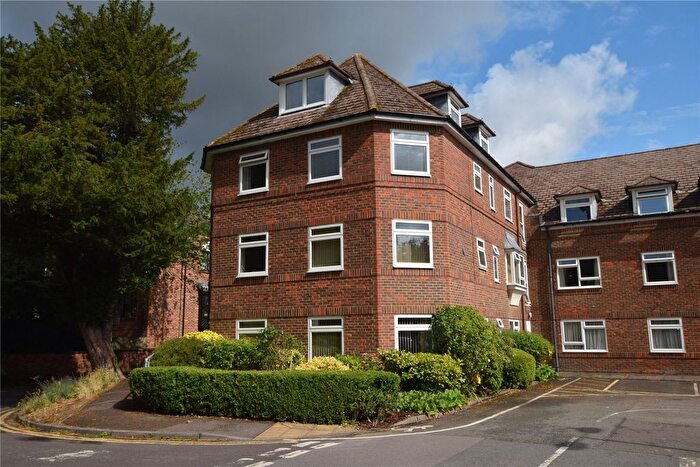 1 Bedroom Property For Sale In Lady Place Court, Alton, Hampshire, GU34