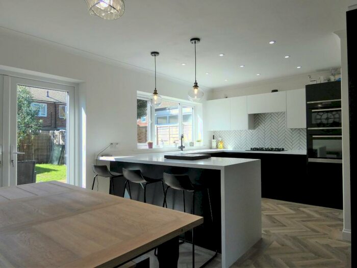 3 Bedroom Semi-Detached House To Rent In Winterstoke Way, Ramsgate, CT11