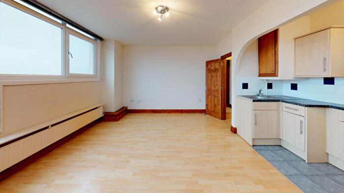 1 Bedroom Flat To Rent In City Centre, SO14