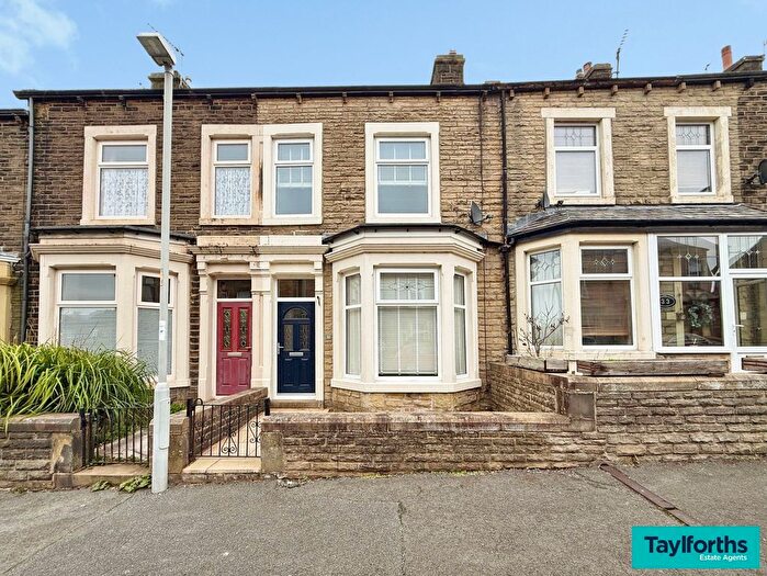 3 Bedroom Terraced House For Sale In Rostle Top Road, Earby, BB18