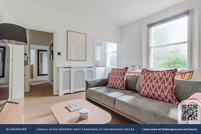 2 Bedroom Flat To Rent In Camden Town, London, NW1