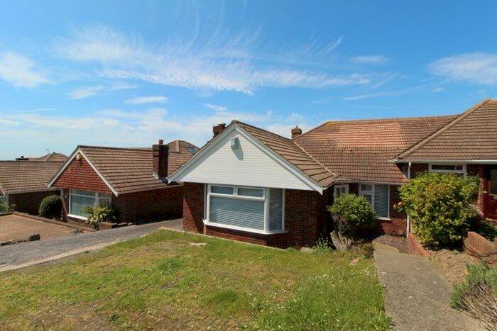 3 Bedroom Bungalow To Rent In Wilson Avenue, Brighton, BN2