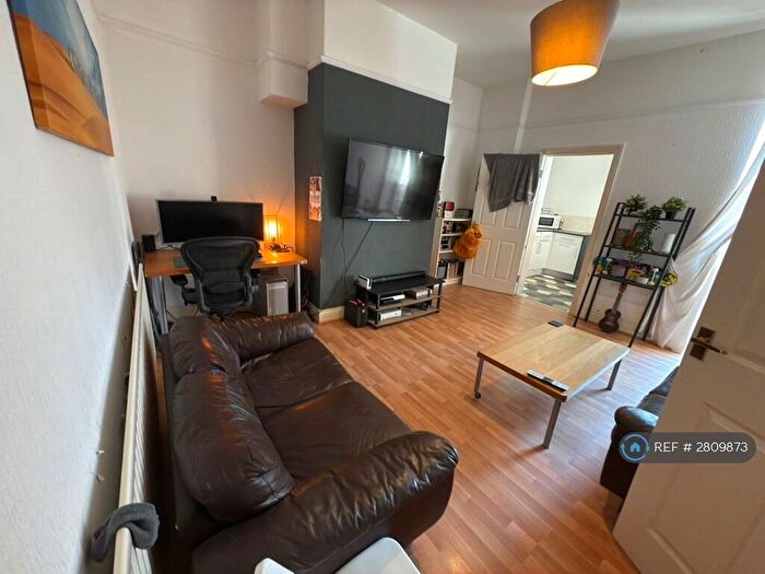 2 Bedroom Flat To Rent In Forsyth Road, Newcastle Upon Tyne, NE2