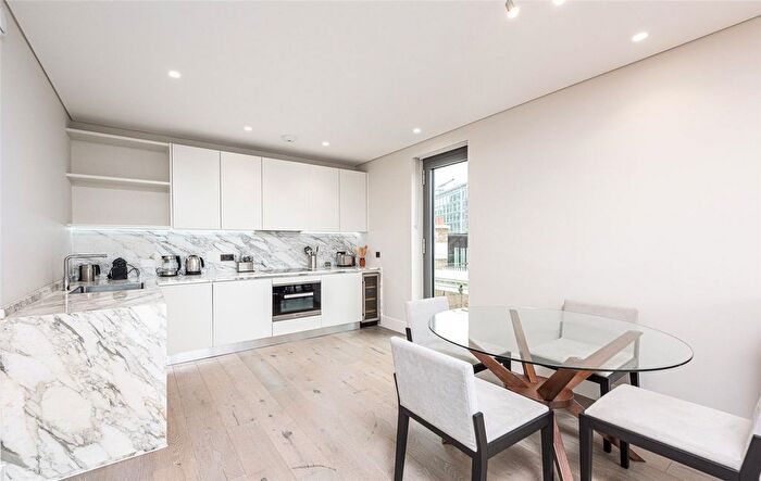 2 Bedroom Flat For Sale In Wilfred Street, London, SW1E