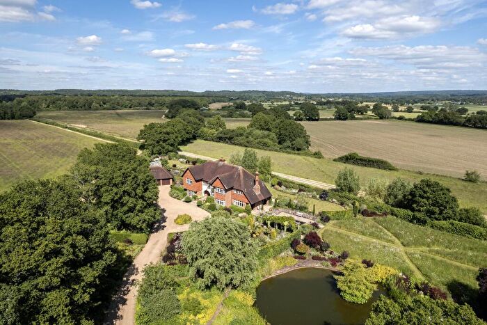 5 Bedroom Detached House For Sale In Sickles Lane, Kingsley, GU35