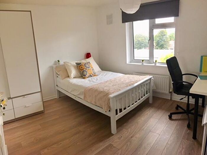 5 Bedroom Apartment To Rent In Hanover Street, Portsmouth, PO1