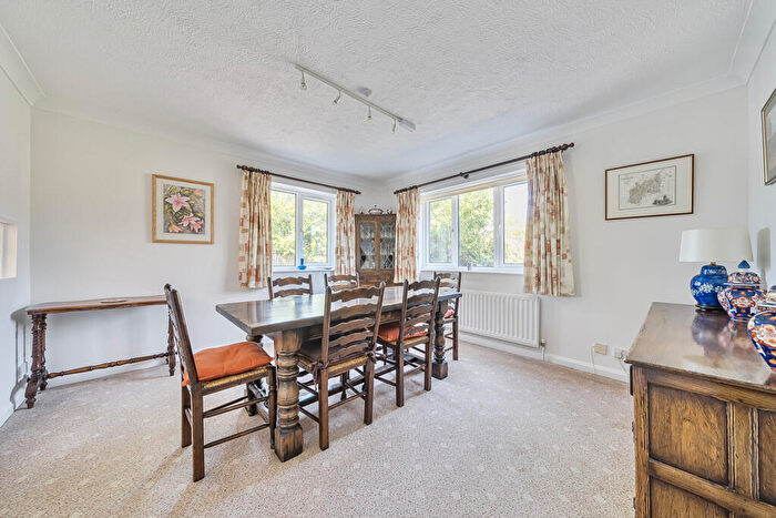 5 Bedroom Detached House For Sale In Cootham - Detached Family Home, RH20