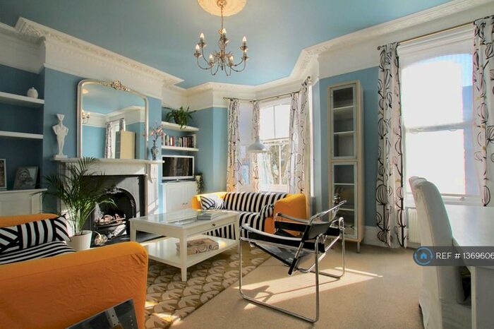 3 Bedroom Maisonette To Rent In Marlborough Road, London, N19