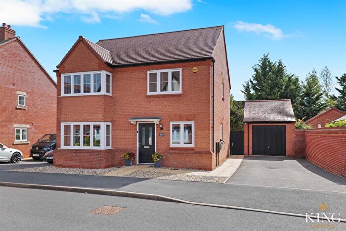 4 Bedroom Detached House For Sale In Boss Way, Bidford-On-Avon, Alcester, B50