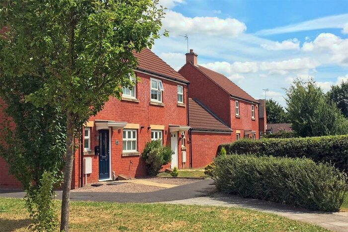 3 Bedroom Semi-Detached House To Rent In Abbeymead, Gloucester, GL4