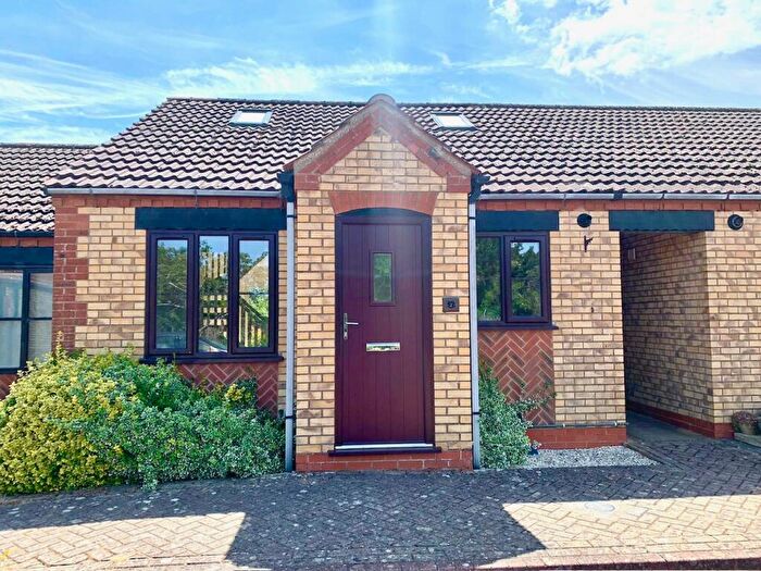 3 Bedroom Terraced House For Sale In Ridge View, Fillingham, Gainsborough, DN21