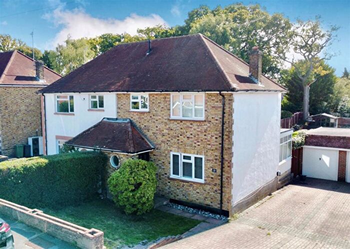 3 Bedroom Semi-Detached House For Sale In Old Pasture Road, Frimley, Camberley, GU16
