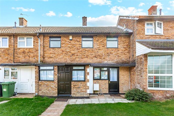 3 Bedroom Terraced House For Sale In Furlongs, Basildon, Essex, SS16