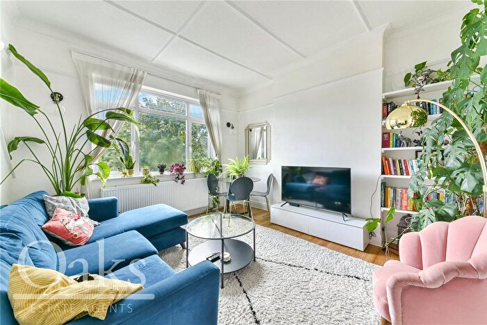 2 Bedroom Flat To Rent In Christchurch Road, London, SW2