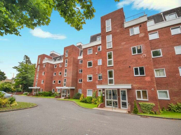 2 Bedroom Apartment To Rent In Wheaton Grange, Branksome Wood Road, Bournemouth, Dorset, BH4