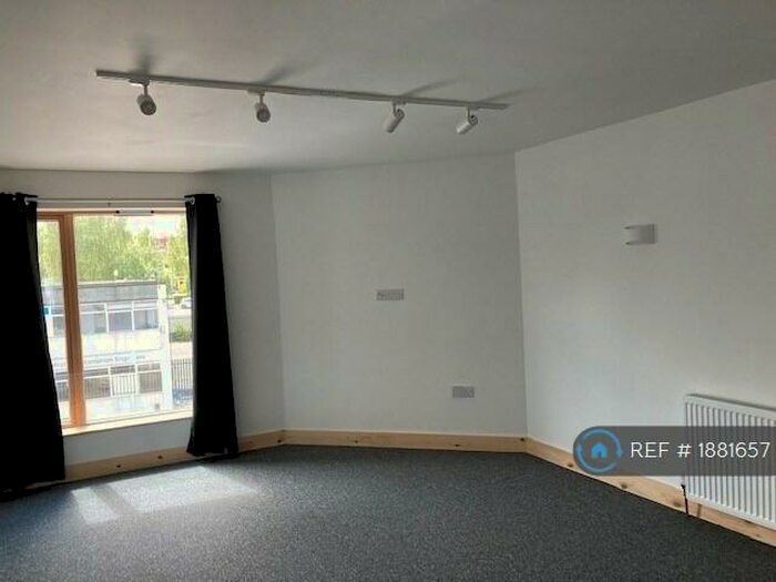 1 Bedroom Flat To Rent In Mill Lane, Bedminster, Bristol, BS3