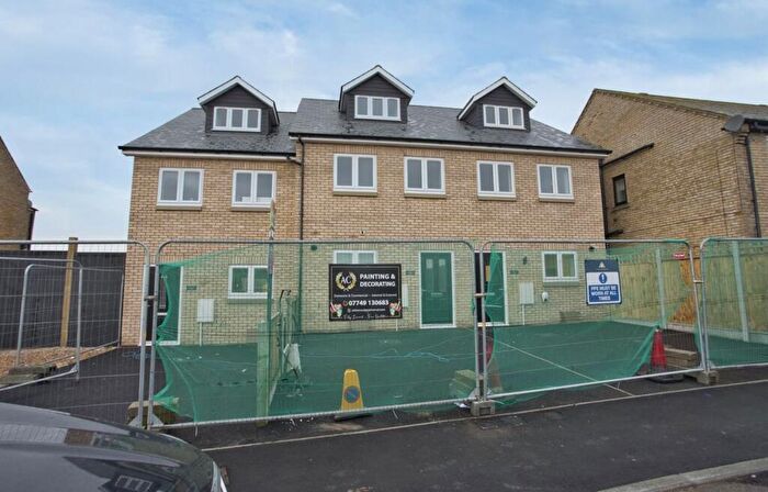 4 Bedroom End Of Terrace House To Rent In Hazelmaur Walk, Margate, Kent, CT9