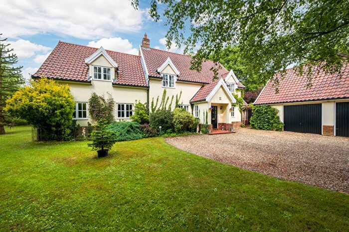 4 Bedroom Detached House For Sale In Great Hockham, Thetford, IP24