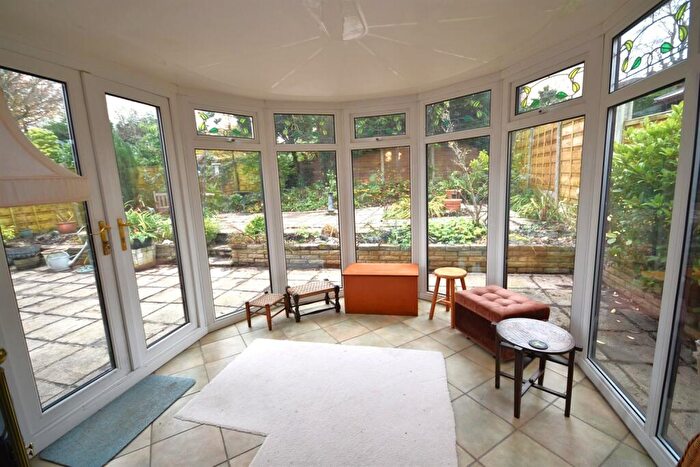 3 Bedroom Detached Bungalow For Sale In Drummond Way, Macclesfield, SK10