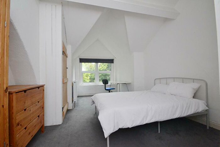 6 Bedroom Semi-Detached House To Rent In Birchfields Road, Fallowfield, Manchester, M13